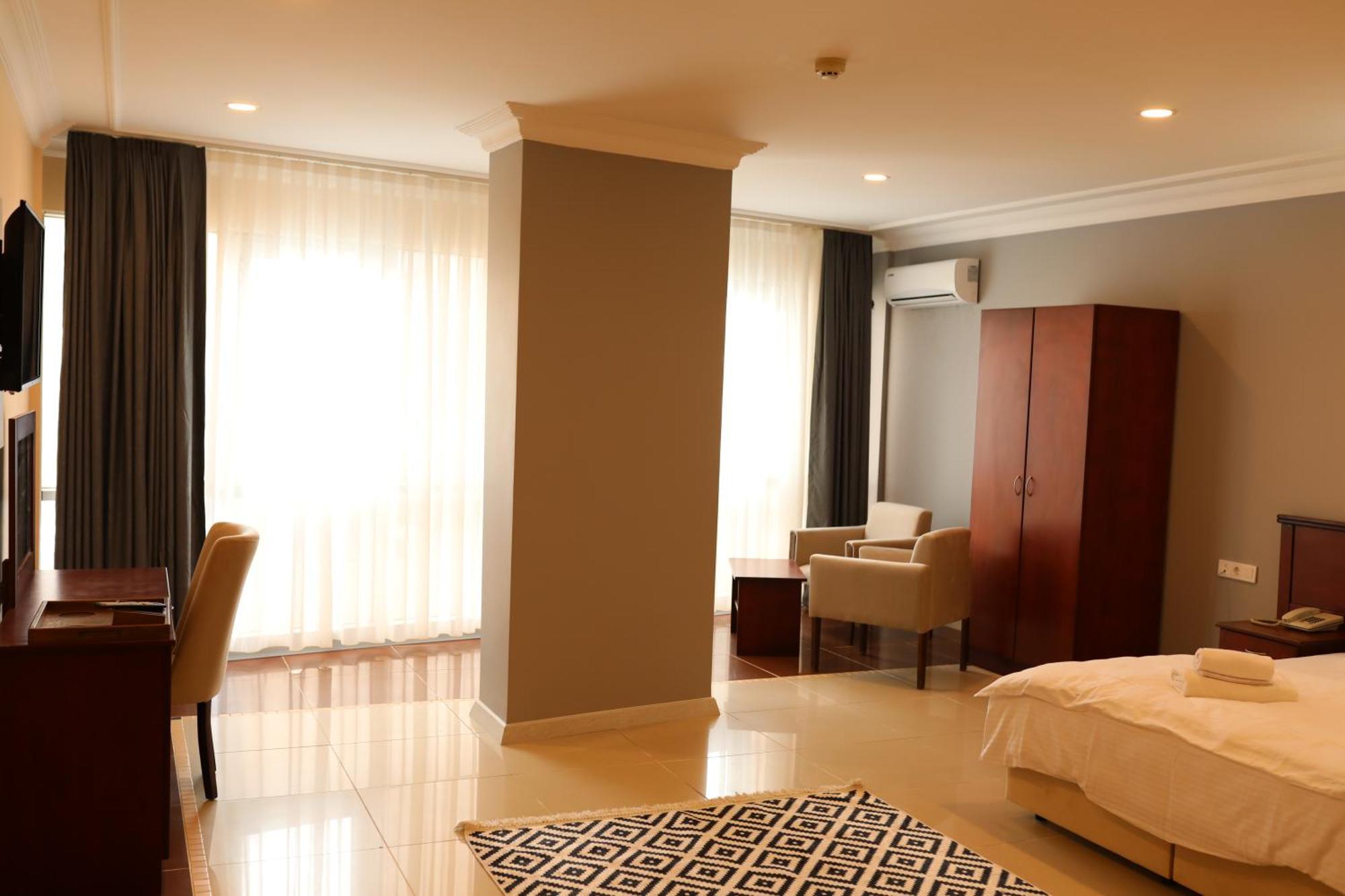 Marina Park Hotel Istanbul Exterior photo